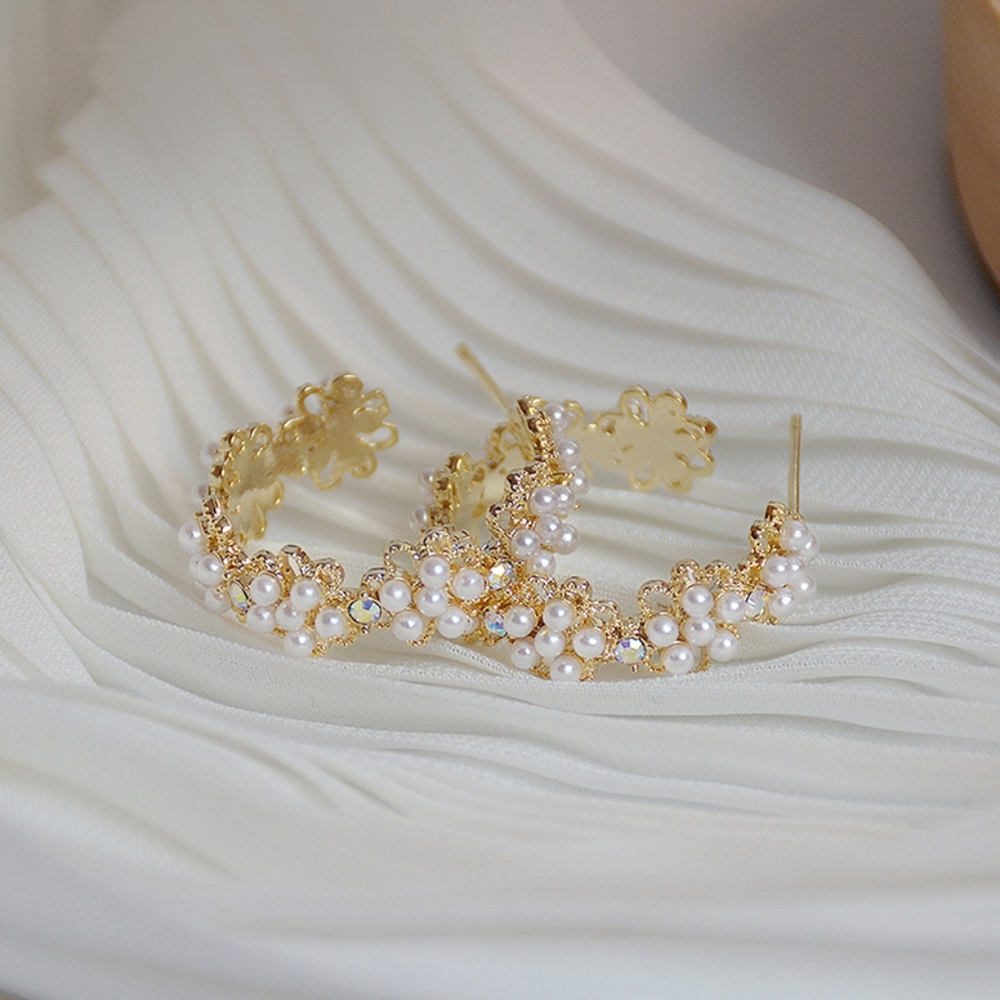 🌼14k gold hoop earrings🌼 - Picture 4 of 4